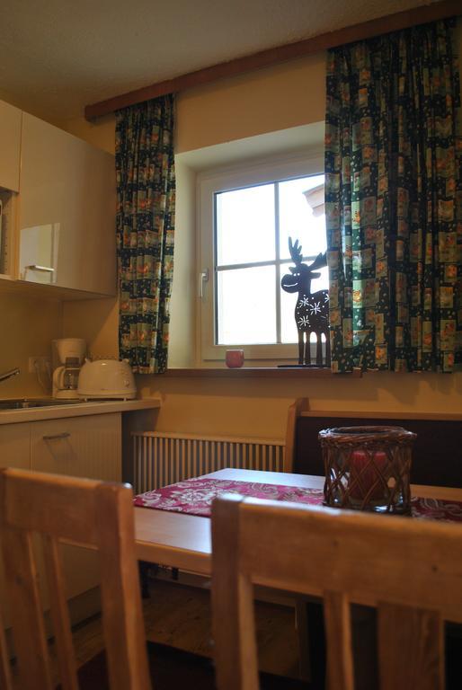 Romantik Pension Lehrberg Sankt Jakob in Haus Quarto foto